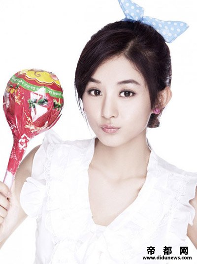 演艺圈新晋小生<em>赵丽颖</em>及周冬雨可爱俏丽的精致