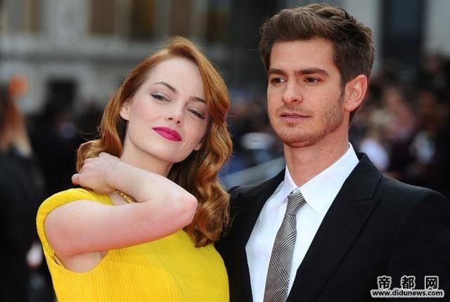 《<em>超凡蜘蛛侠</em>2》<em>女主角</em>艾玛-斯通时髦优雅的时